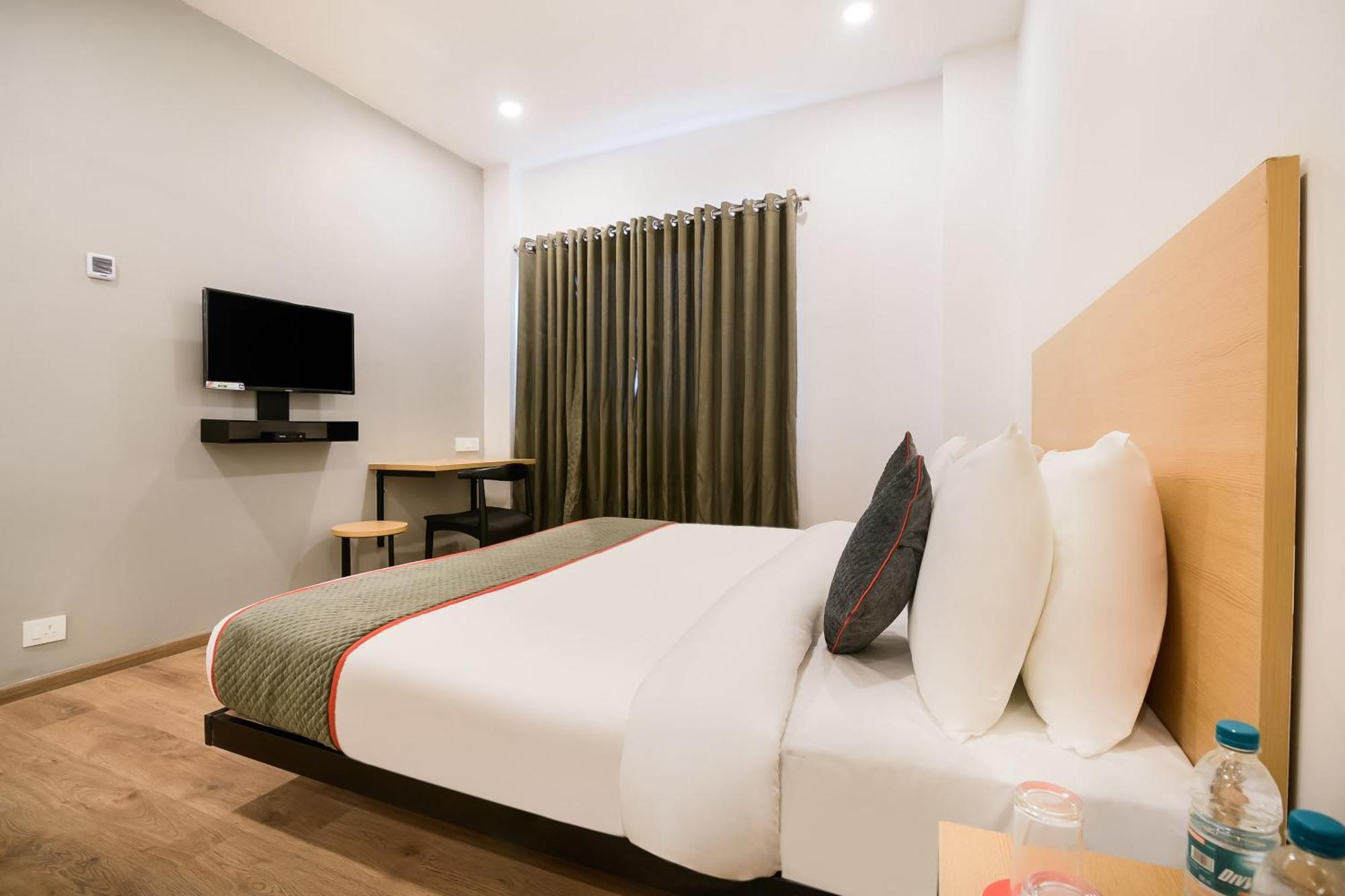 Townhouse The Awadh Airport Near Chaudhary Charan Singh International Airport Hotel Bijnaur Exterior foto