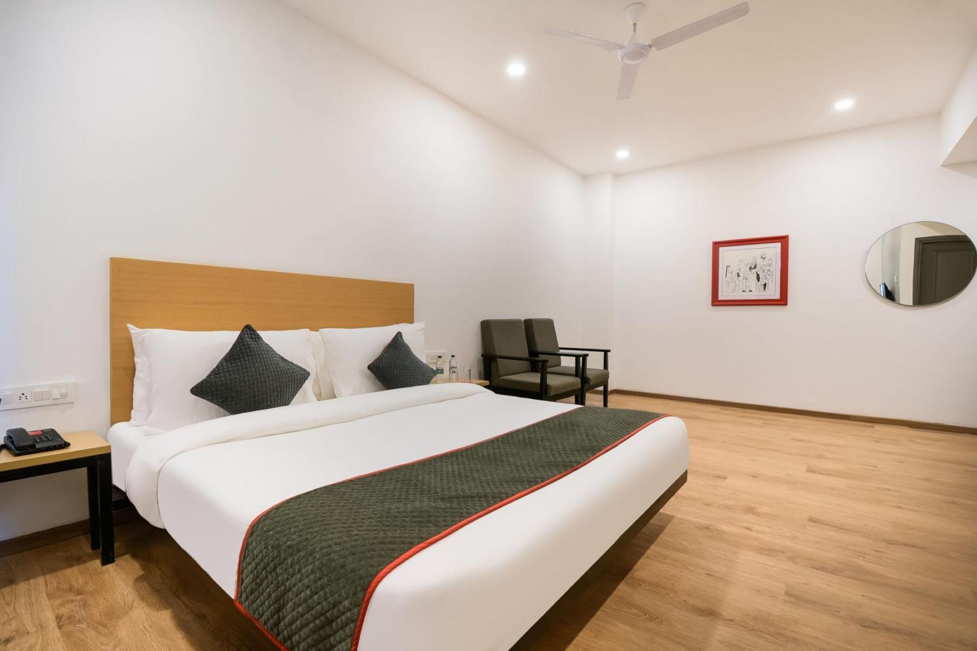 Townhouse The Awadh Airport Near Chaudhary Charan Singh International Airport Hotel Bijnaur Exterior foto
